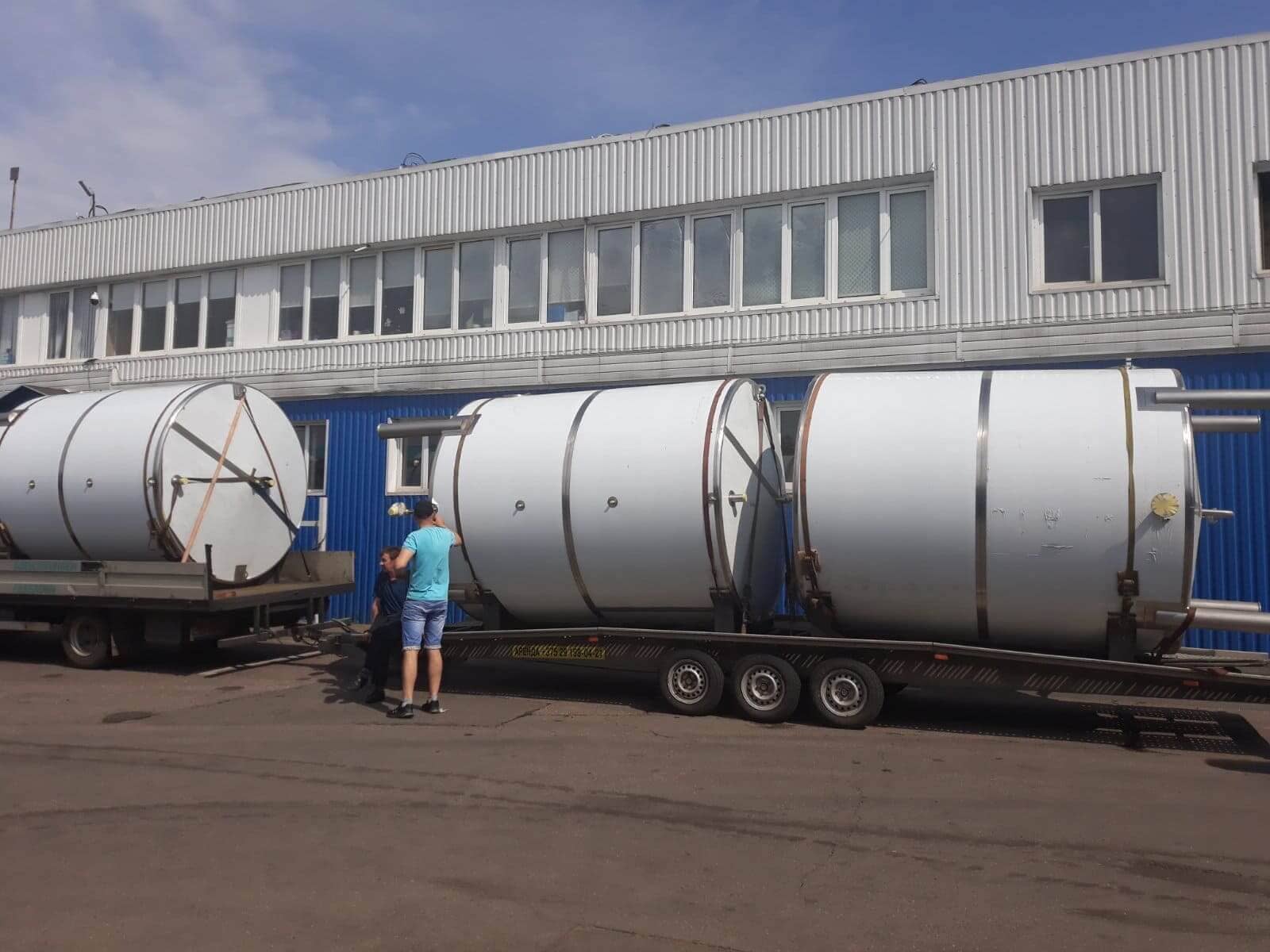 Емкости для хранения вина фото-1